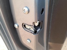 13258271 door lock from left