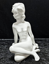 GOEBEL Porzellan Figur Frau - weiblicher Akt-Erotica-Nue - weiß - H. 30 cm.