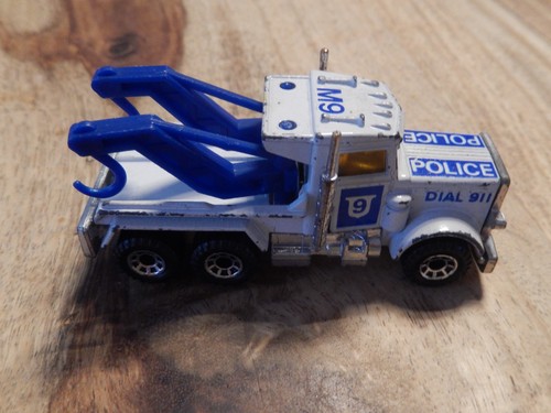 Matchbox 1981 peterbilt - matchbox,