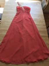 Abendkleid lang, Gr. 34/36, Farbe Pfirsich, ein Träger mit Pailletten,1x getr.