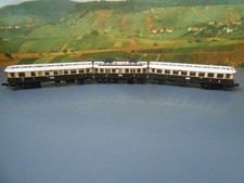 Spur N , Minitrix 12992, Triebzug Nider Salzbrunn ET831, analog