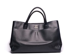 CHANEL Executive Tote