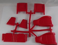 Pocher 1:8 Porsche Sitze rot