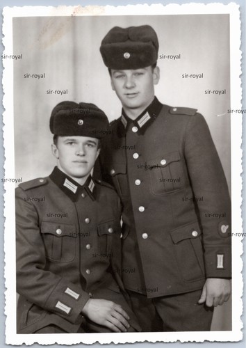 Nva soldaten mit uschanka - nva,