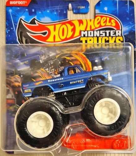 Hot wheels monster trucks - -,