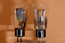 2x TELEFUNKEN RGN2004 GLOBUS