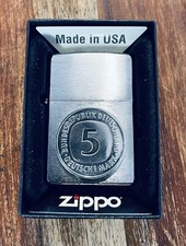 „Die gute alte D-Mark“ original Custom Zippo Feuerzeug brandneu mit 5 DM
