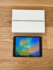 Apple iPad - 5. Gen. 32GB Wi-Fi Space Grau Top Zustand ohne Ladekabel