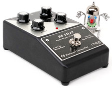Moog Minifooger MF 05 V2 Analog Delay Pedal + Neuwertig + 1,5Jahre Garantie