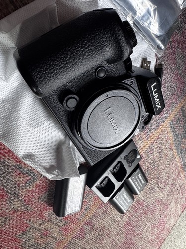 Panasonic lumix body - s5, |