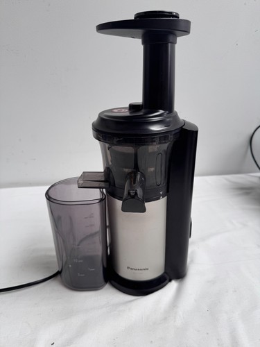 Panasonic slow juicer - slow,
