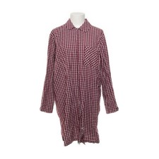 Laura Caren, Nachthemd