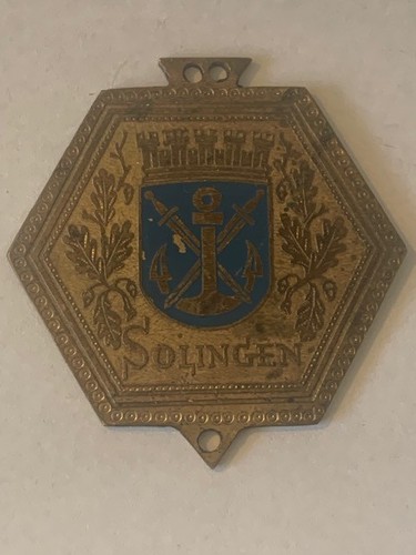 Alte metall plakette mit - alte, metall-plakette