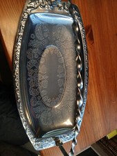  Henkelschale. Oval / Metall Gestell, Silberfarbig