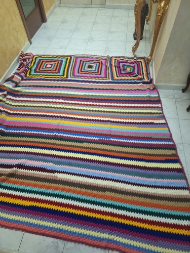 Omas handarbeit decke - omas, bett