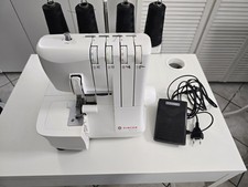 Singer Overlock Nähmaschine neuwertig mit Tragetasche schwarz