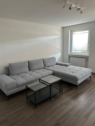 Graue ausziehbare schlafcouch - graue,