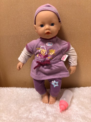 Little baby born - my,