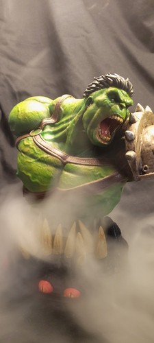 Incredible hulk bust - incredible, –