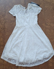 Kleid ws/creme Knielang mit Spitze Gr. 40 Abiball Kommunion Konfirmation Neu