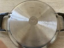 "Vielseitige AMC Pfanne, Kochen mit Stil und Funktionalität" 