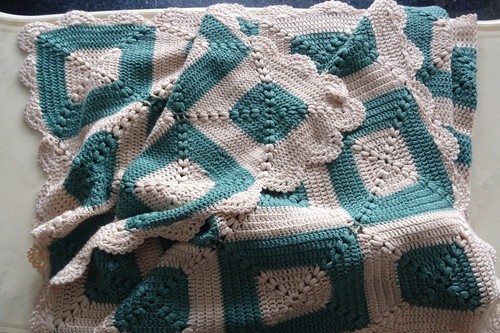 Häkeldecke handarbeit grün - handarbeit, /