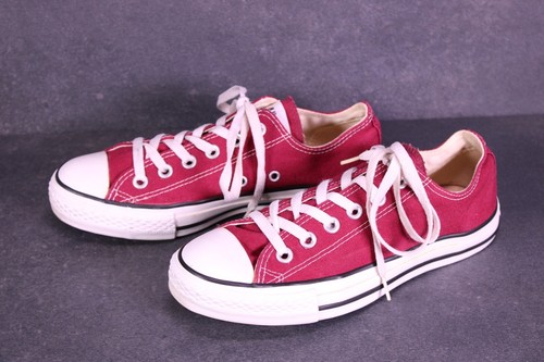 Converse sneaker chucks all - chucks,