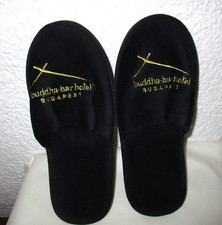 Slipper aus dem Buddha-Bar Hotel Budapest, Hotel-Pantoffeln, Hausschuhe