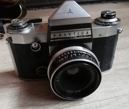 Praktika mat vintage - mat,