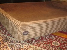 SABRO Kudde-Hundebett XXL mit Cord-Bezug in der Farbe braun/cocoa