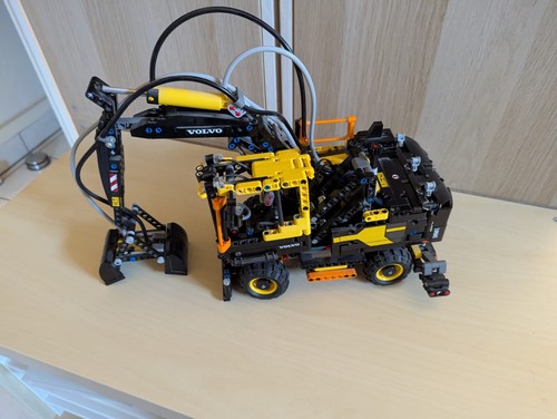 Lego technic volvo 160e - technic:,