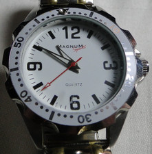 Silber/Weiße Magnum Sports Quarz Analog Armbanduhr
