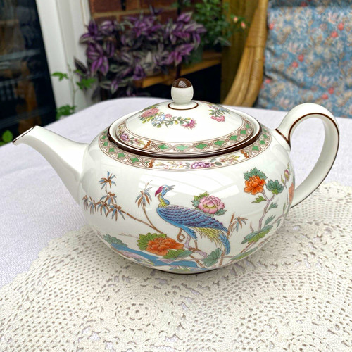 Wedgwood kutani crane bone - wedgwood,