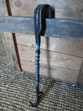 Haken schwer groß alt antik geschmiedet Mittelalter Bauer Garten Restaurierung