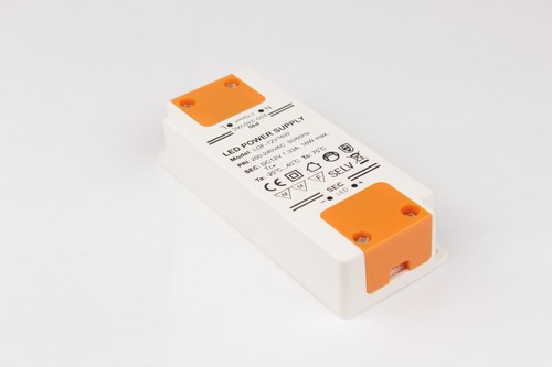 Mini led transformator - 12v, dc