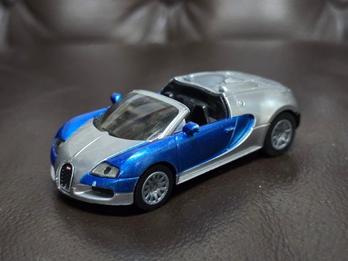Siku bugatti veyron grand - siku,