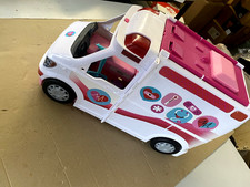 BARBIE Puppen Fahrzeug Krankenwagen 2-in-1 Spielset, unvollständig