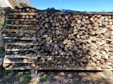 Brennholz zu verkaufen (Gespaltenes Hartholz, ca. 20 Ster - 1 Ster = 70€)