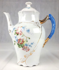 Jugendstil Kaffeekanne geblümt, mit Relief, Goldmalerei