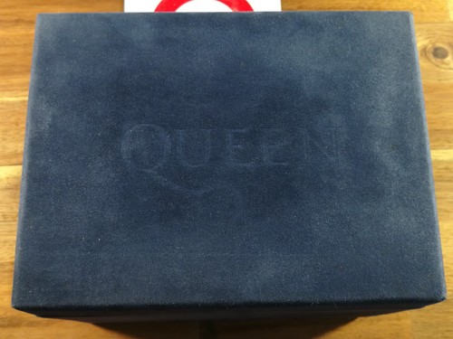 Queen the crown jewels - queen,