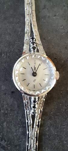 Zierliche damenarmbanduhr - zierliche,