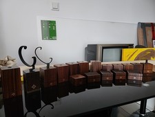 Patek Philippe 17x Schmuck-/ Uhrenständer aus Bestand eines offiziellen Retailer