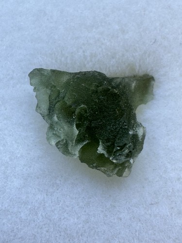 Natürlicher moldavit rohstein - moldavit,