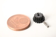 Minitrix Spur N Ersatzteil für 2900 BR 01 236 DB Zahnkranz mit Bolzen (334340)