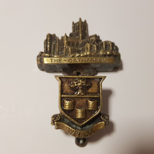 Antike wells cathedral crest - antike,