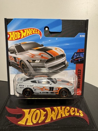 Hot wheels 2020 - 2020, mustang