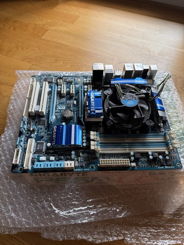 Bundle gigabyte p55a ud4 atx - p55a-ud4,