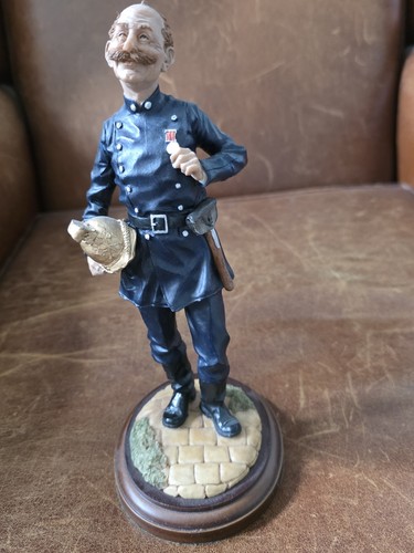 Feuerwehrmann sammelfigur - ,