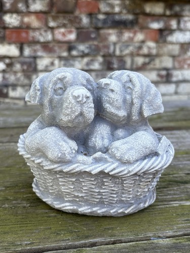 Süße gartenfigur zwei - 🐾,