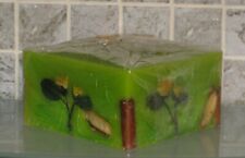 handmade*Duft-Kerze*Rosen*12,5 x 12,5 x 6,5 cm*Mehrdocht-Kerze* hellgrün